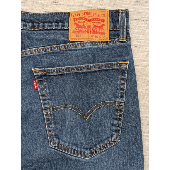 Levi's 505 Jeans Regular Fit Dark Wash Denim Everyday Casual Mens 36x28.5 - Picture 8 of 9